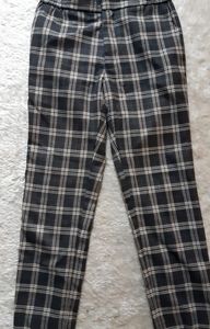 Pantalon à carreaux